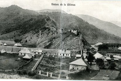1913